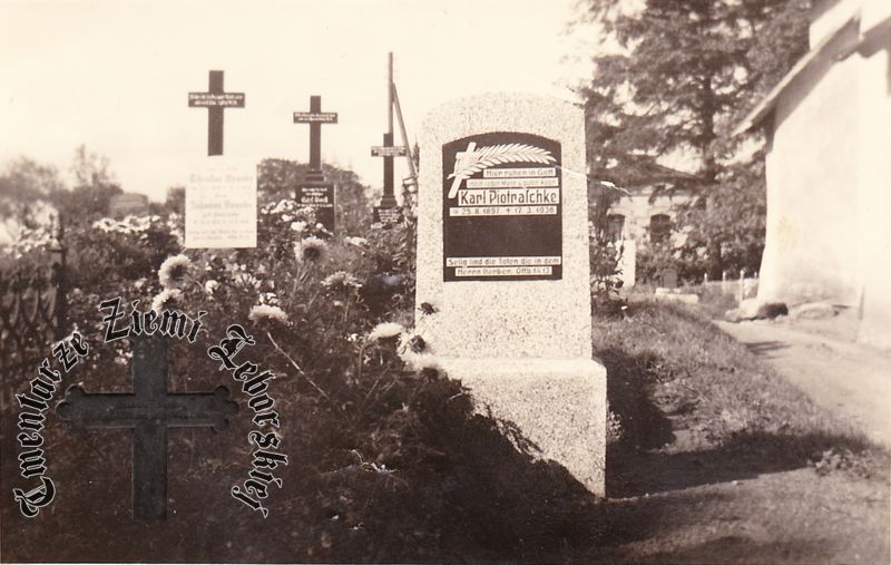 Charbrowo — cmentarz przykościelny (ewangelicki)
